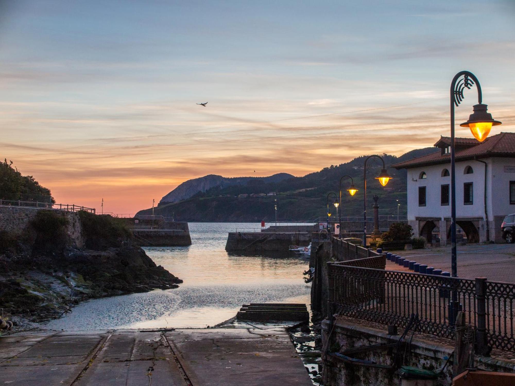 Apartamentos Mundaka Exterior photo
